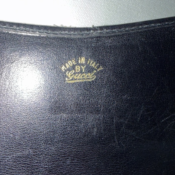 Vintage Gucci Black Leather wallet with signature GG’s - Picture 7 of 13